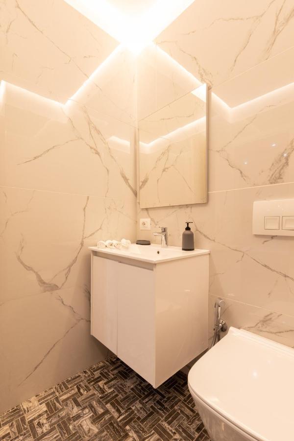 Exclusive 2 Bedrooms Apartment Tirana Exteriér fotografie
